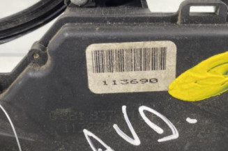 Serrure avant droit VOLKSWAGEN NEW BEETLE 1