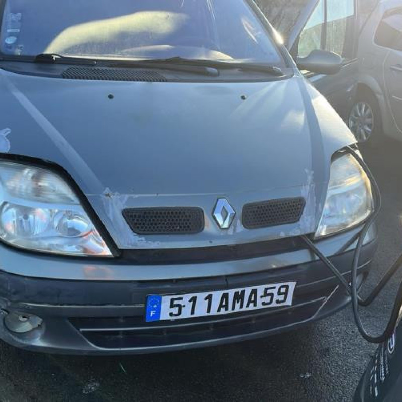 Pretensionneur de ceinture avant droit RENAULT SCENIC 1 Photo n°5