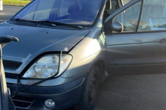 Pretensionneur de ceinture avant droit RENAULT SCENIC 1