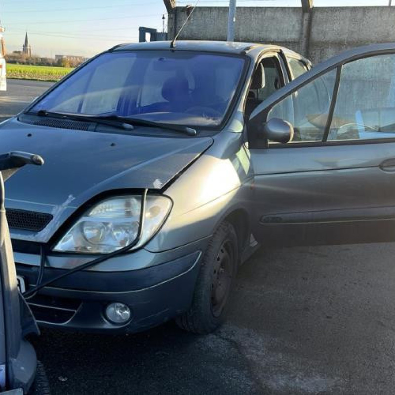 Pretensionneur de ceinture avant droit RENAULT SCENIC 1 Photo n°6