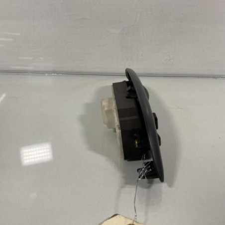 Interrupteur de leve vitre avant gauche TOYOTA YARIS 1