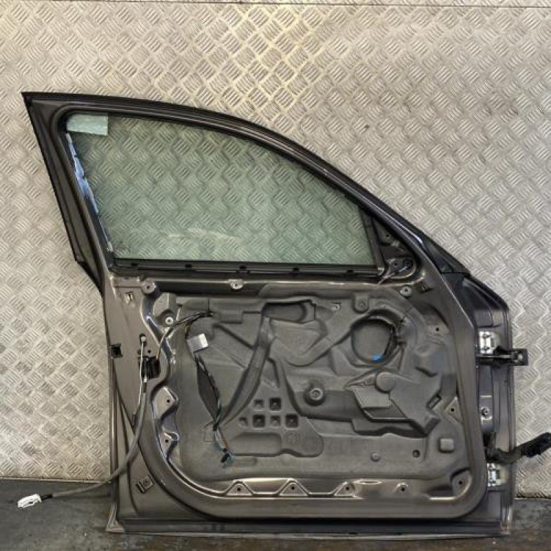 Porte avant gauche BMW SERIE 1 E87 Photo n°4