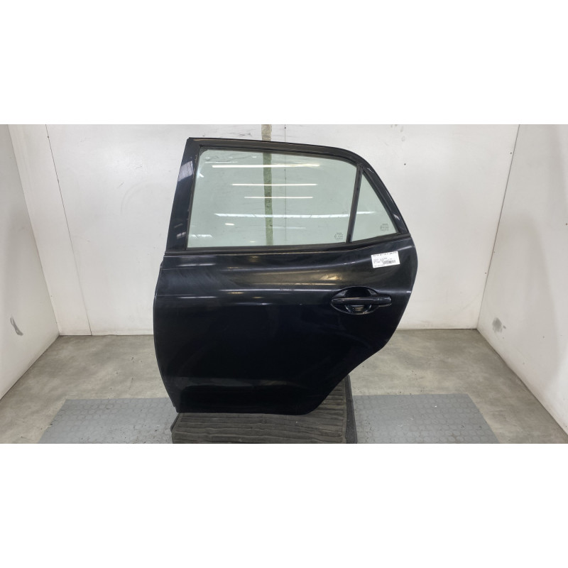 Porte arriere gauche TOYOTA AURIS 1 Photo n°1
