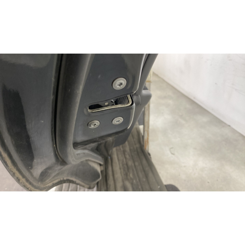 Porte arriere gauche TOYOTA AURIS 1 Photo n°3