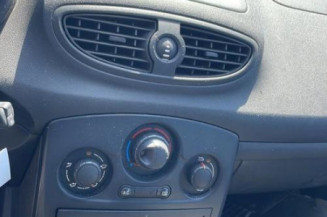 Pretensionneur de ceinture avant droit RENAULT CLIO 3