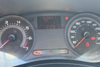Pretensionneur de ceinture avant droit RENAULT CLIO 3