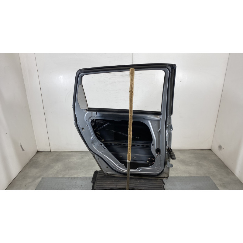 Porte arriere gauche MERCEDES CLASSE B 245 Photo n°6
