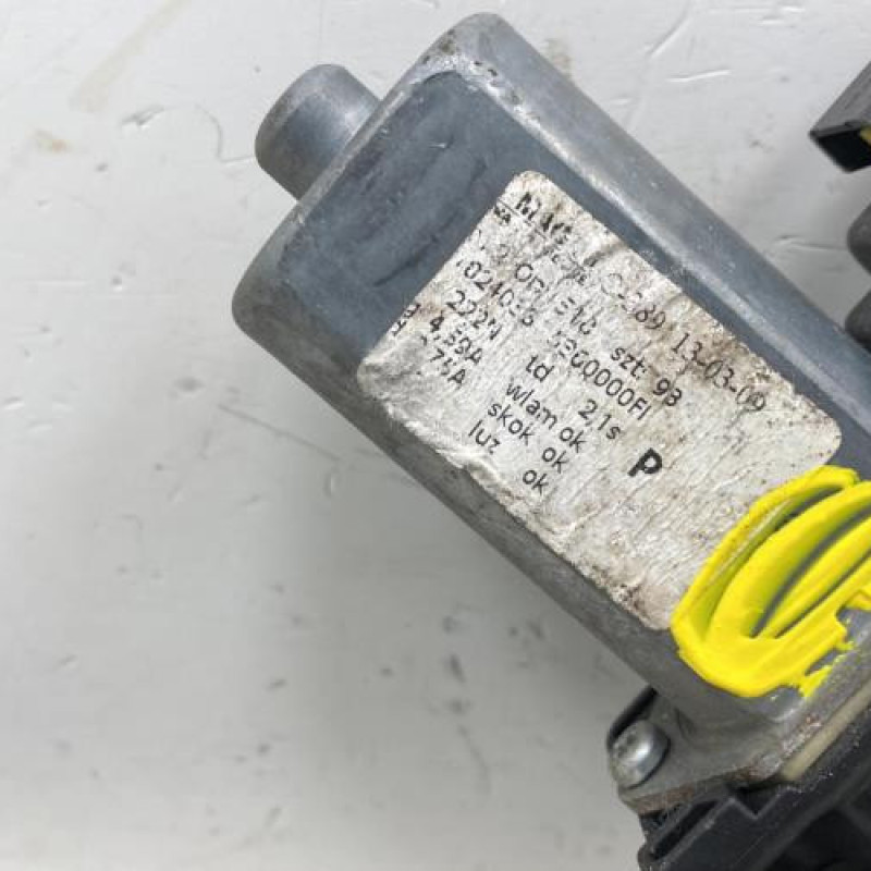 Leve vitre electrique avant droit FIAT 500 2 Photo n°2