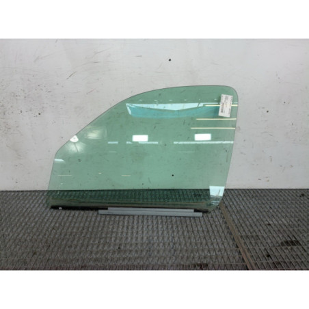 Vitre avant gauche RENAULT KANGOO 1 Photo n°1