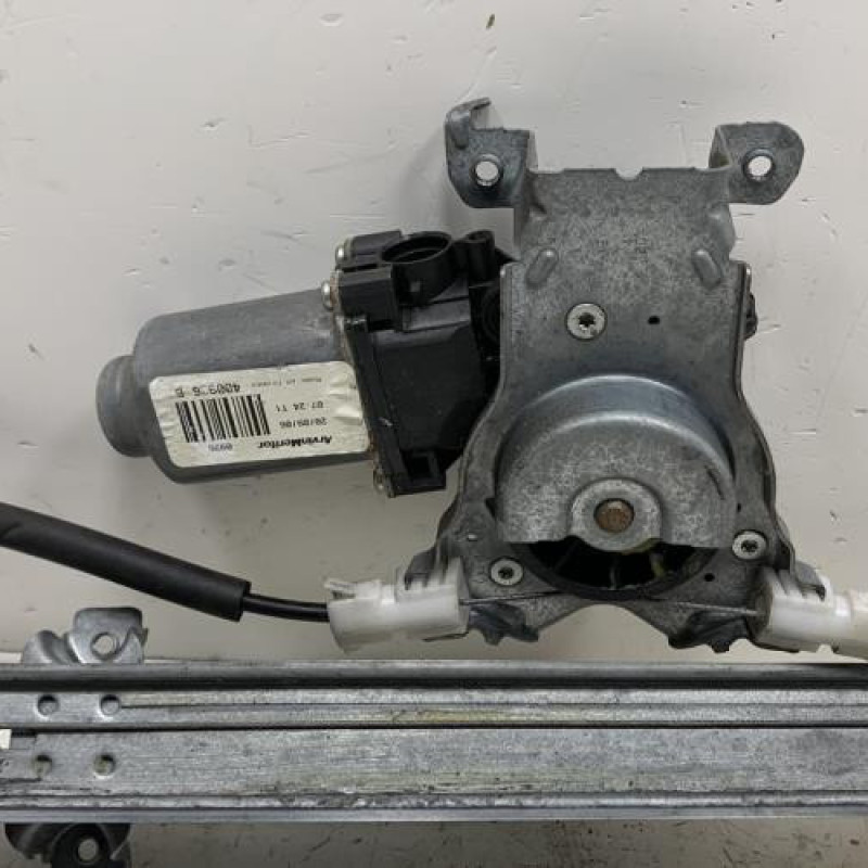 Leve vitre electrique avant droit NISSAN NOTE 1 Photo n°3