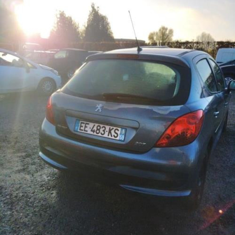 Pretensionneur de ceinture avant droit PEUGEOT 207 Photo n°6