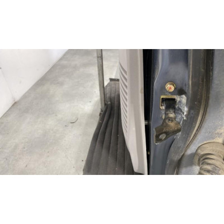 Porte avant gauche MITSUBISHI GRANDIS