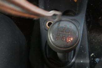 Serrure avant droit PEUGEOT PARTNER 1