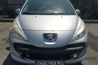Pretensionneur de ceinture avant droit PEUGEOT 207
