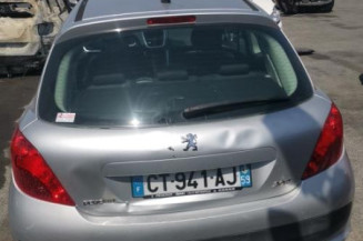 Pretensionneur de ceinture avant droit PEUGEOT 207