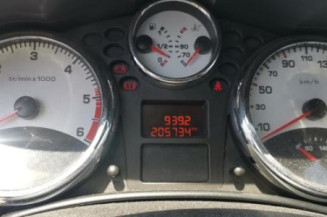 Pretensionneur de ceinture avant droit PEUGEOT 207