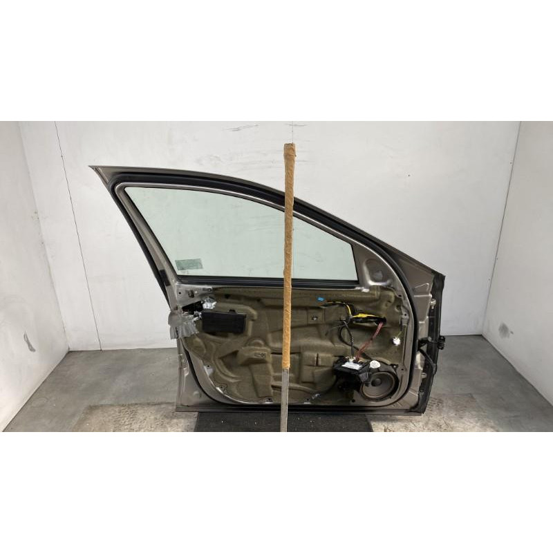 Porte avant gauche MERCEDES CLASSE S 220 Photo n°4