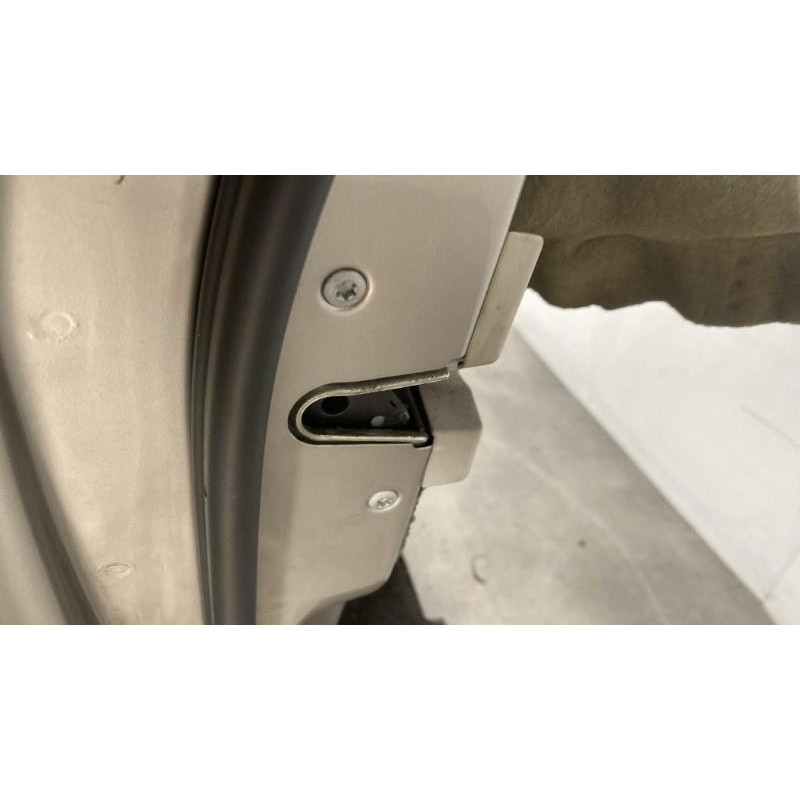 Porte avant gauche MERCEDES CLASSE S 220 Photo n°6