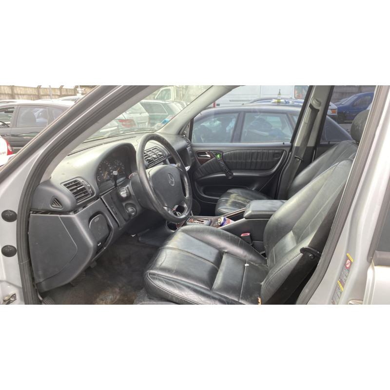 Porte avant gauche MERCEDES CLASSE M 163 Photo n°20