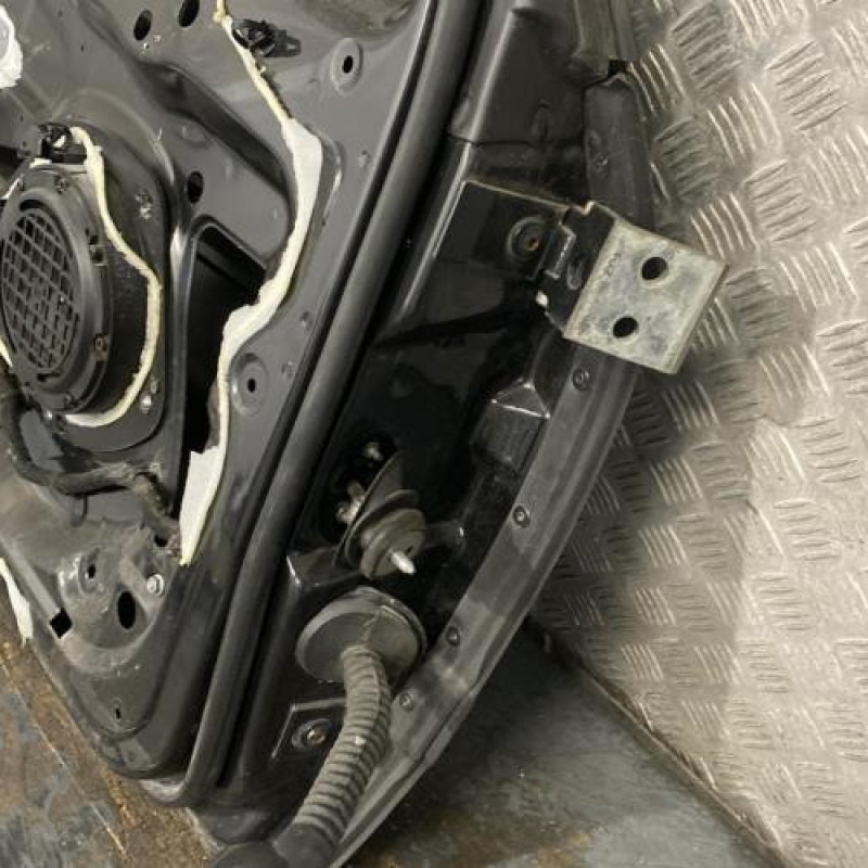 Porte avant gauche PEUGEOT 607 Photo n°5