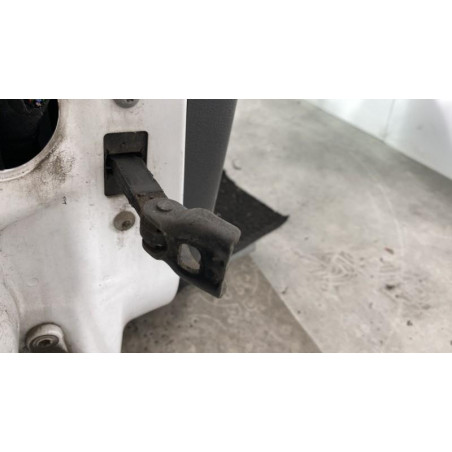 Porte avant droit MERCEDES VANEO 414 Photo n°1