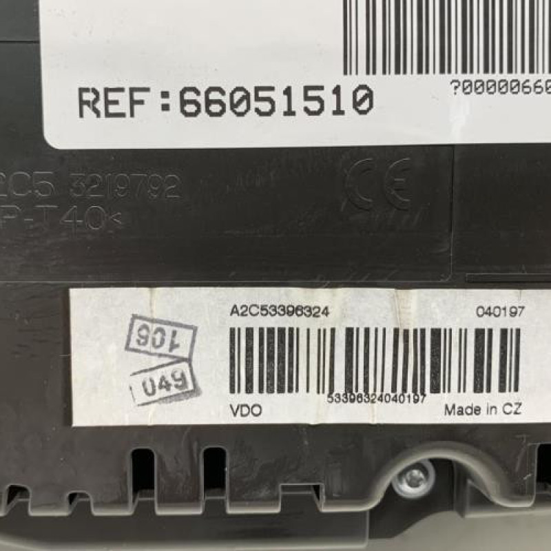 Compteur VOLKSWAGEN PASSAT 6 Photo n°4