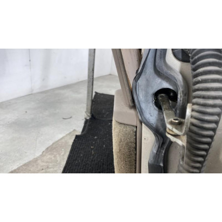 Porte avant gauche PEUGEOT 605