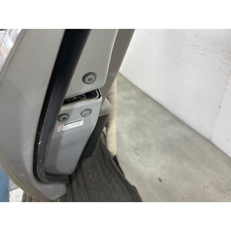Porte arriere gauche TOYOTA YARIS 2 Photo n°2