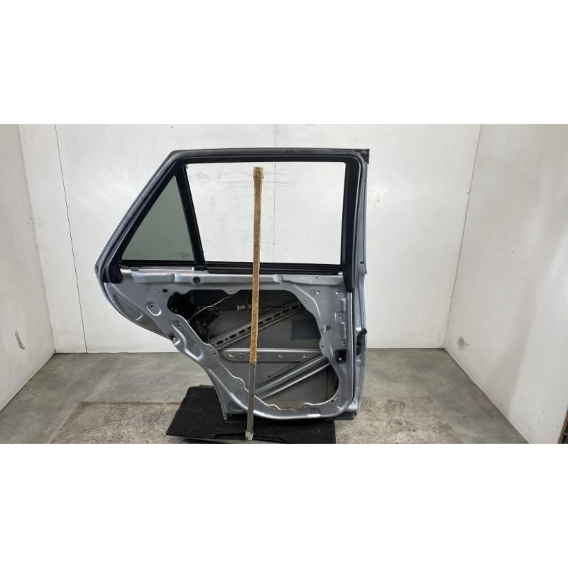 Porte arriere gauche MERCEDES CLASSE M 164 Photo n°6