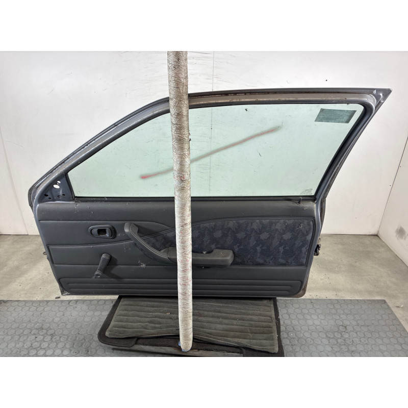 Porte avant droit DAEWOO NEXIA Photo n°3