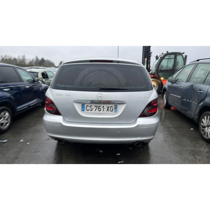 Porte avant gauche MERCEDES CLASSE R 251 Photo n°15