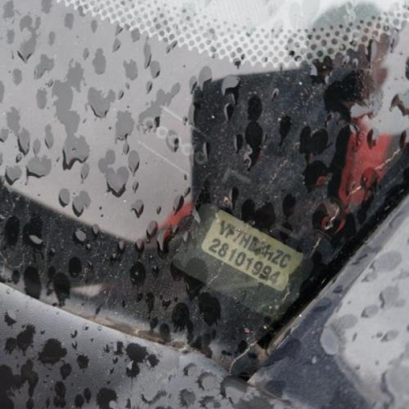 Serrure avant droit CITROEN C3 PLURIEL Photo n°8