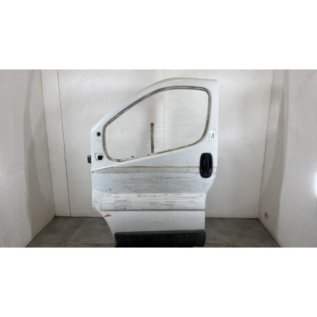 Porte avant gauche RENAULT TRAFIC 2 Photo n°1