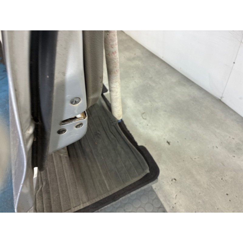 Porte arriere gauche SSANGYONG MUSSO SPORTS Photo n°5