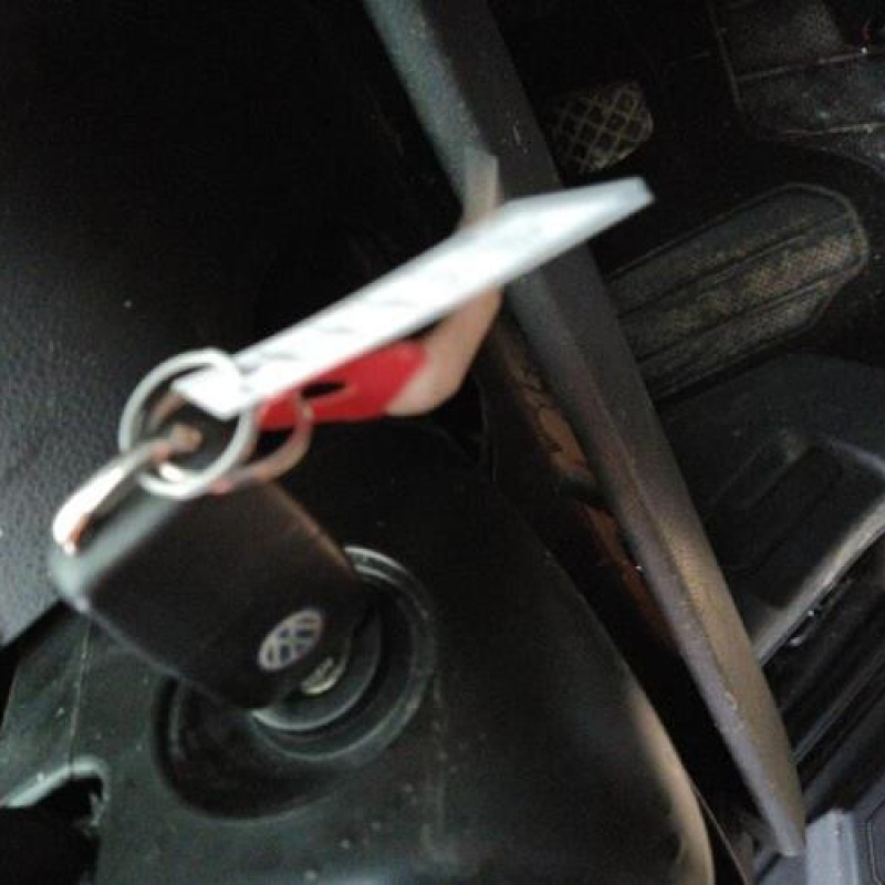 Interrupteur de leve vitre avant droit VOLKSWAGEN POLO 4 Photo n°14