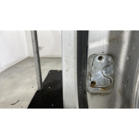 Porte arriere gauche VOLKSWAGEN PASSAT 5 Photo n°1