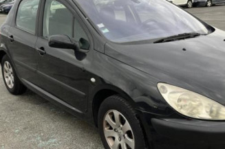 Serrure avant droit PEUGEOT 307