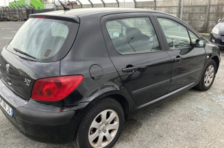 Serrure avant droit PEUGEOT 307