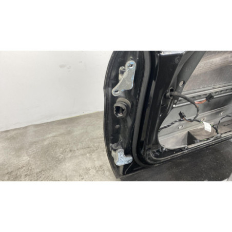 Porte avant droit MERCEDES CLASSE B 245