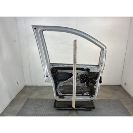 Porte avant gauche MERCEDES VITO 639