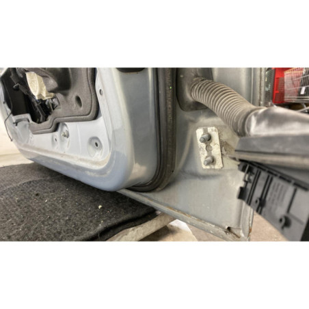 Porte avant gauche BMW SERIE 3 E91 Photo n°1
