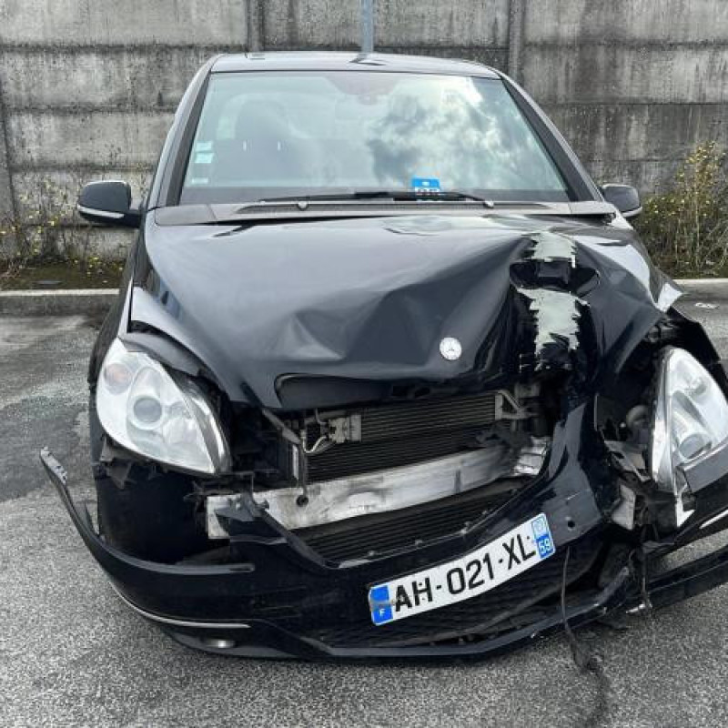 Pretensionneur de ceinture arriere gauche MERCEDES CLASSE B 245 Photo n°4