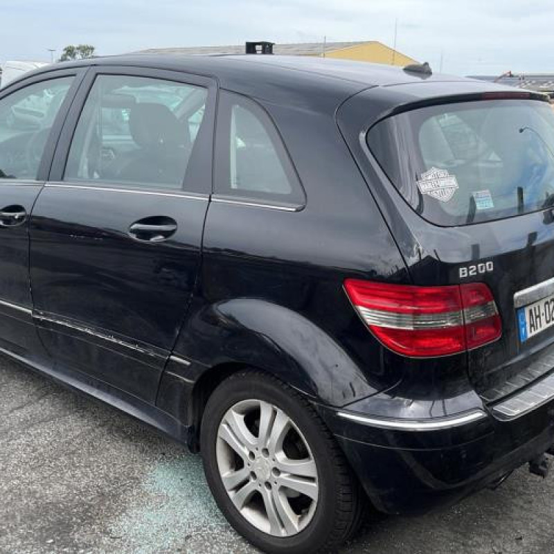 Pretensionneur de ceinture arriere gauche MERCEDES CLASSE B 245 Photo n°9