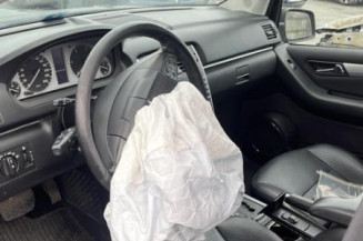 Pretensionneur de ceinture arriere gauche MERCEDES CLASSE B 245