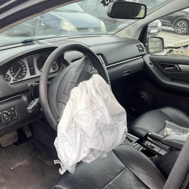 Pretensionneur de ceinture arriere gauche MERCEDES CLASSE B 245 Photo n°10