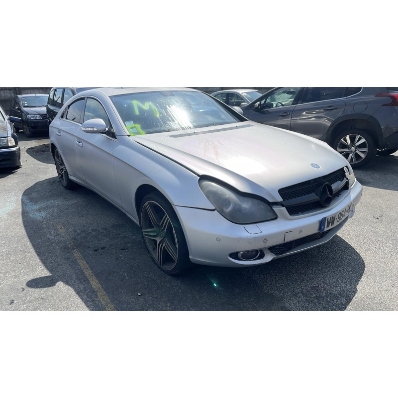 Porte avant gauche MERCEDES CLASSE CLS 219 Photo n°10