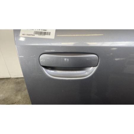 Porte avant droit AUDI A4 2 Photo n°1