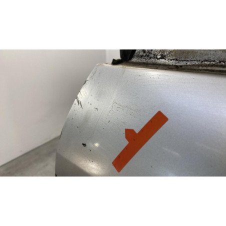 Porte avant gauche MAZDA 323 6 Photo n°1