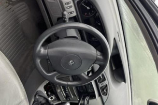 Compresseur clim RENAULT LAGUNA 2