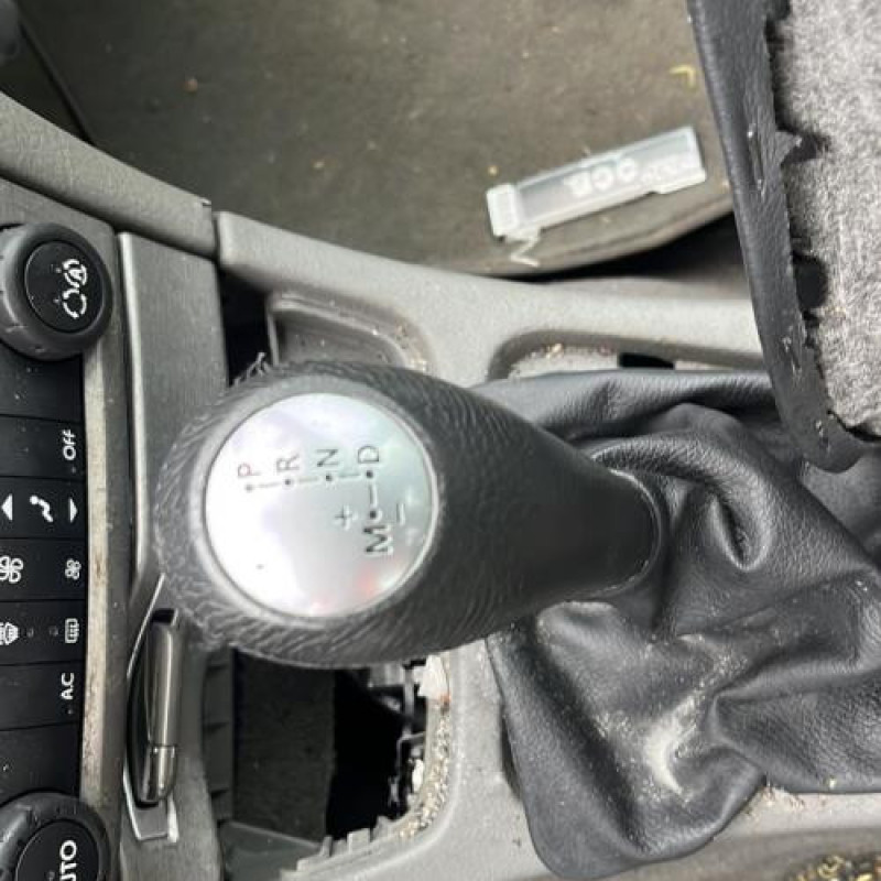 Compresseur clim RENAULT LAGUNA 2 Photo n°15